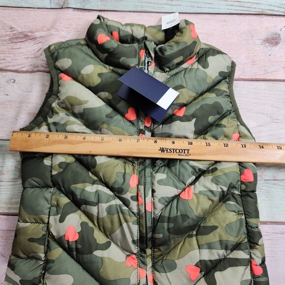 GAP Kids Girls Size Small Camouflage Heart Print Vest Water Resistant Lined NEW - Picture 10 of 11
